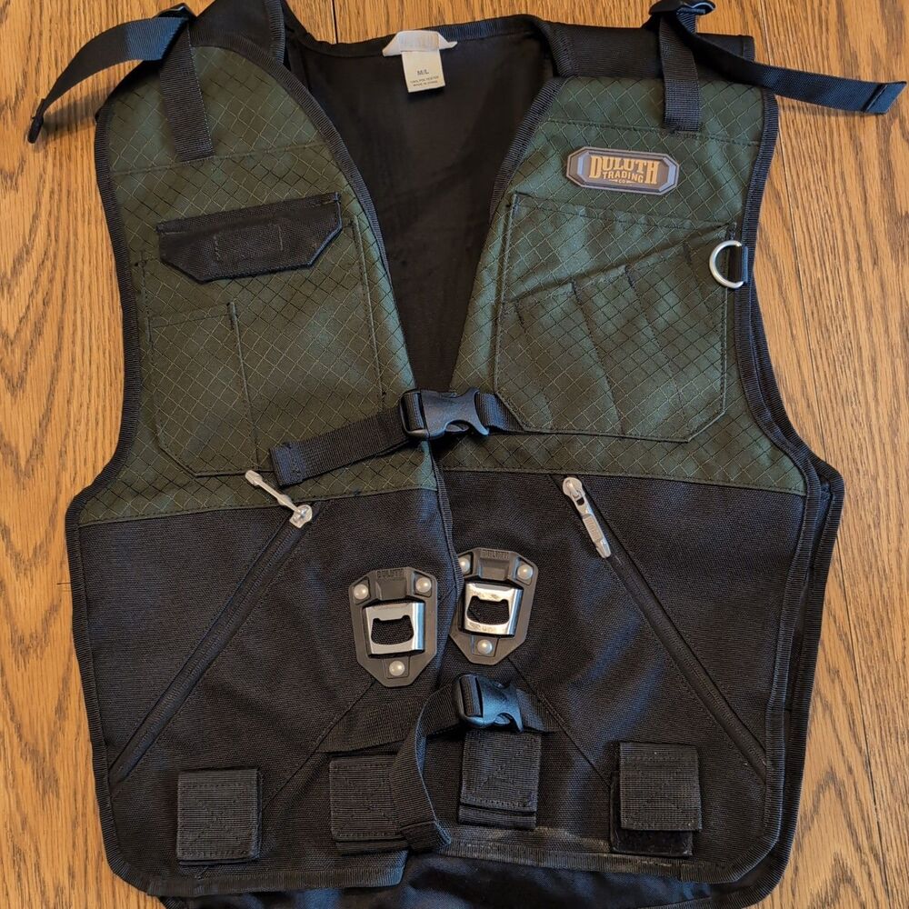Duluth Trading Work Tool Vest Med/large